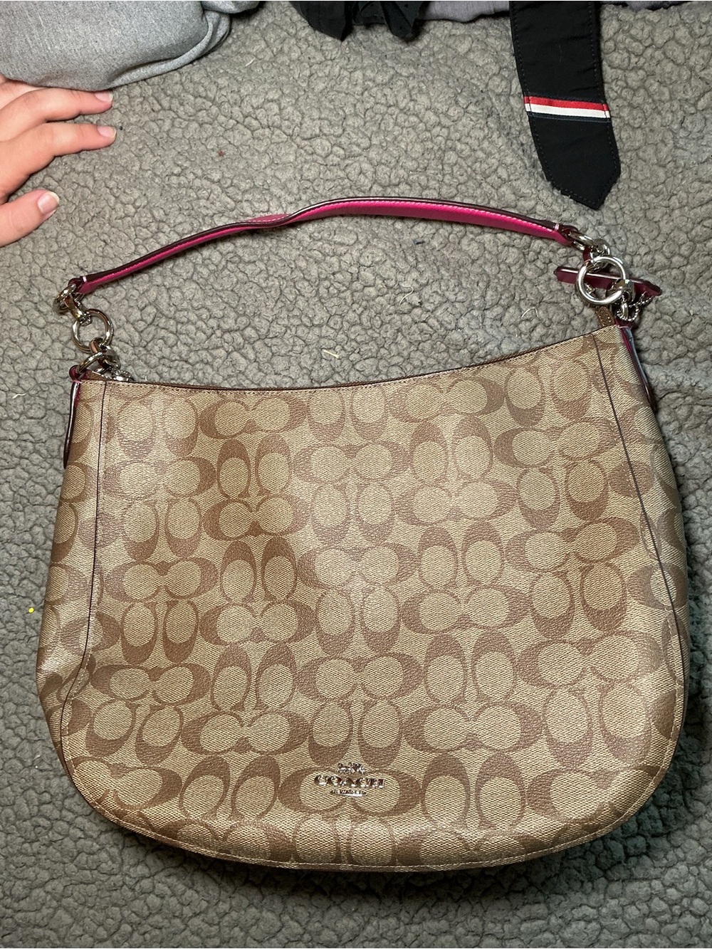 Coach Signature Canvas Elle Hobo Bag Khaki/Blossom Pink Convertible Crossbody - Picture 2 of 9